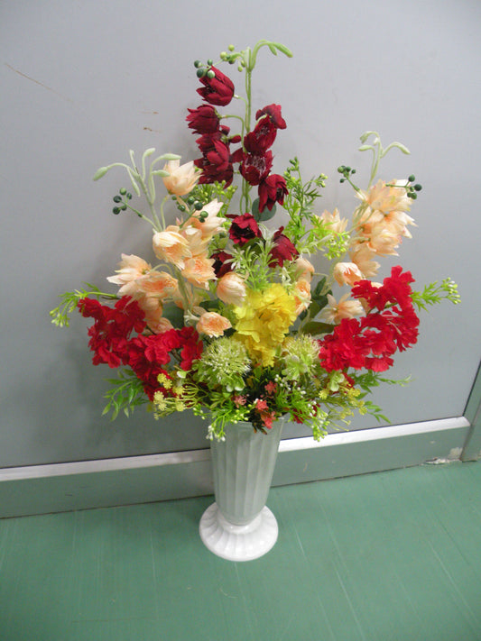 YUCA FLOWER ARRANGEMENT